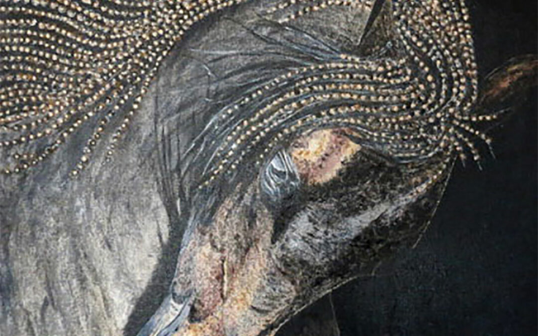 Le CHEVAL GRIS semble effectuer une révérence. Les teintes de sa crinière à la manière de perles créent un contraste vibrant avec le museau et les naseaux, qui semblent prêts à s'animer. Format 60 X 60 cm en techniques mixtes.